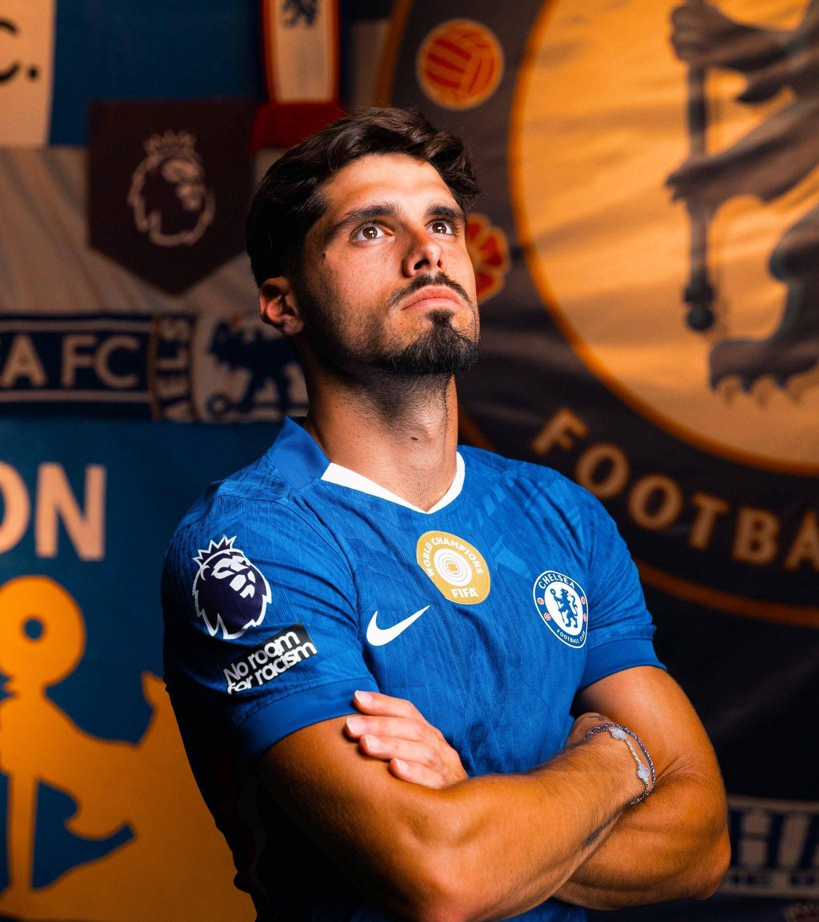 西汉姆清晨战术微调，志在欧冠名次提升，质疑声仍在，身体对抗强度拉满