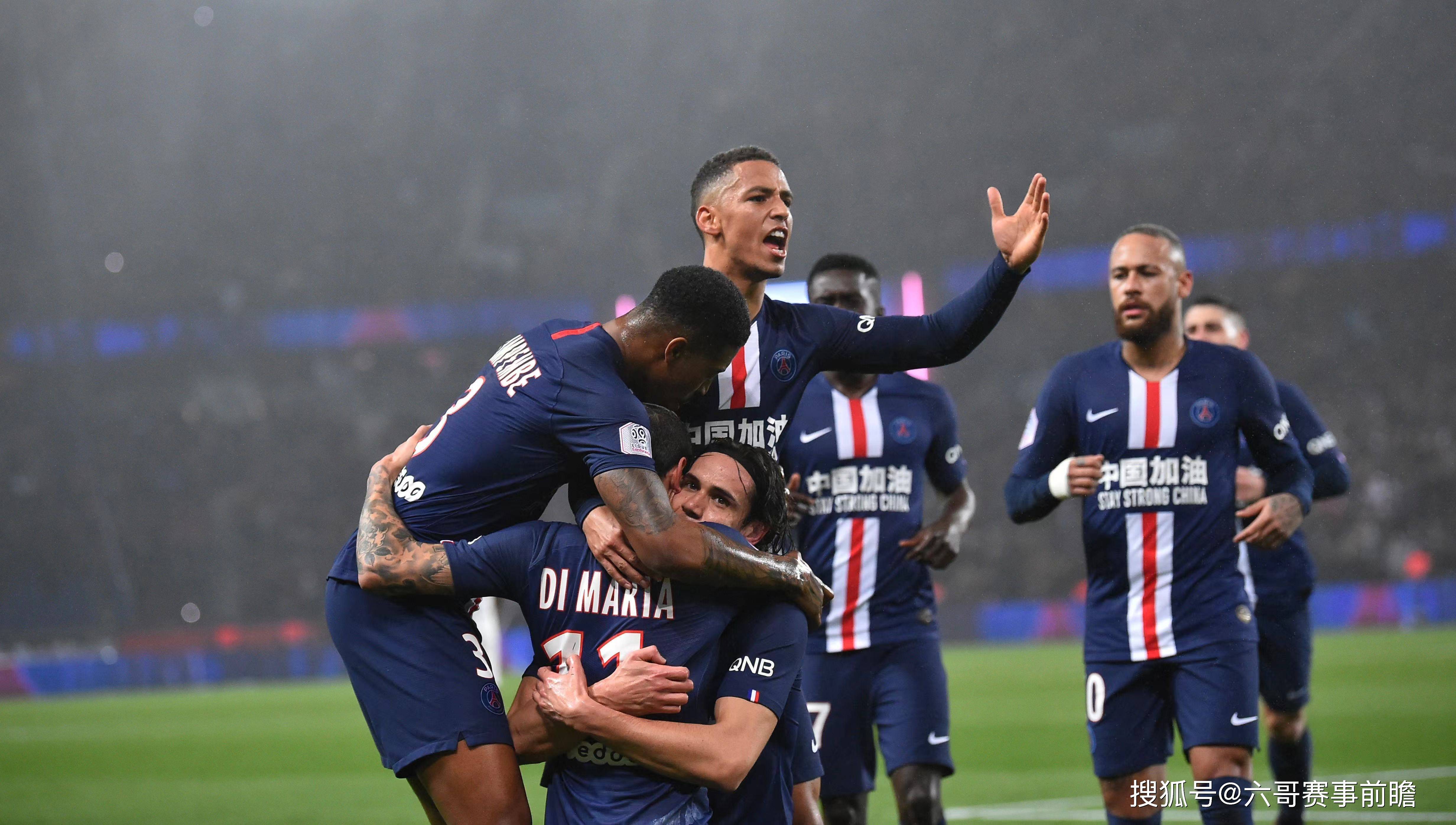 转折点！巴黎圣日耳曼官宣签约；法国杯赛后攻防权衡；底气十足；身体对抗强度拉满的简单介绍